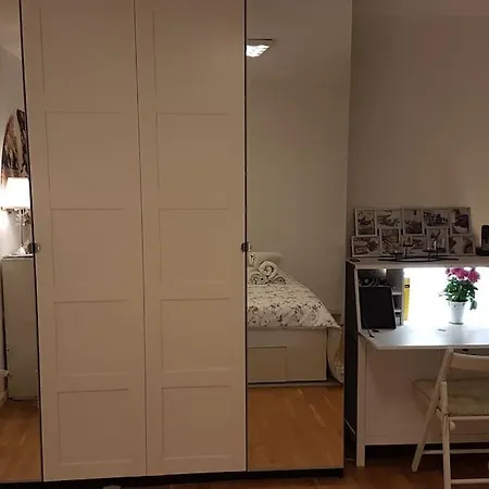 3-zimmer-wohnung In Maerchenstadt! アパート *