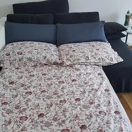 3-zimmer-wohnung In Maerchenstadt! アパート