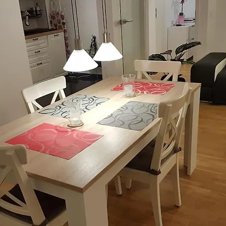 3-zimmer-wohnung In Maerchenstadt! ハイデルベルク